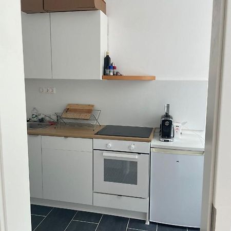 Small Apartment Near The Center เวียนนา ภายนอก รูปภาพ